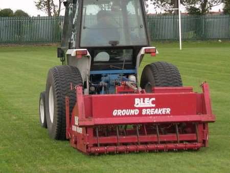 Slit tine aeration